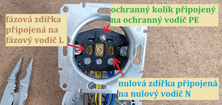 zapojení zásuvky